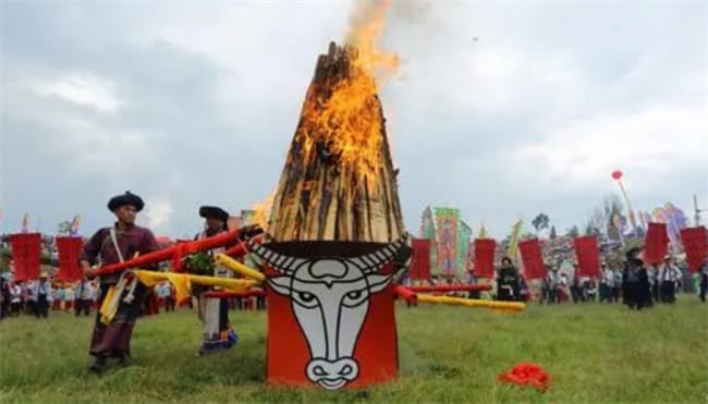 ​火把节的民族传说是什么 2023年彝族火把节是哪一天