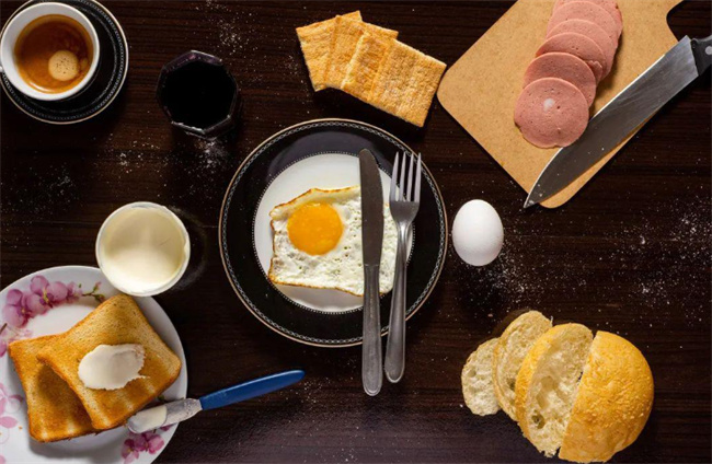 ​学生不吃早餐的危害有哪些 青少年长期不吃早餐会怎么样