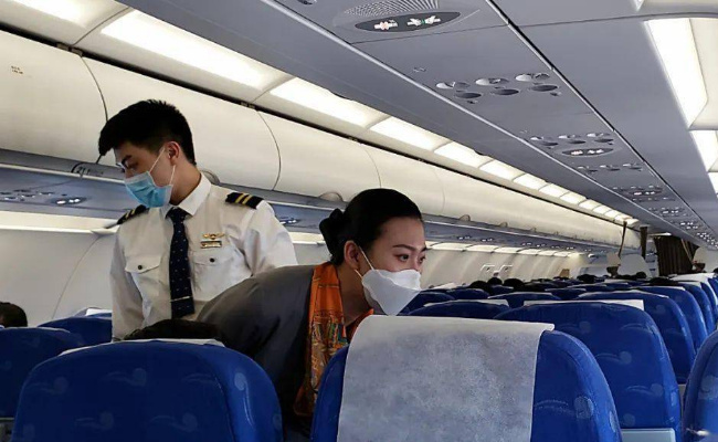 飞机遇到台风会取消吗  特殊人群坐飞机要注意什么
