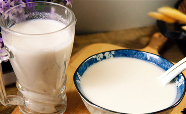 牛奶和豆浆哪个蛋白质含量高