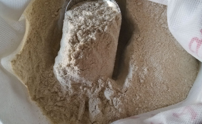 ​怎么判断全麦面粉真假  全麦面粉有什么作用