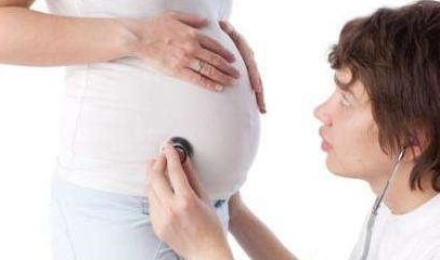 怀孕后几个月出现胎动算正常 看看你是否在这个范围内呢