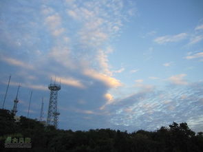 夜爬香山 香山南墙下美丽的云2