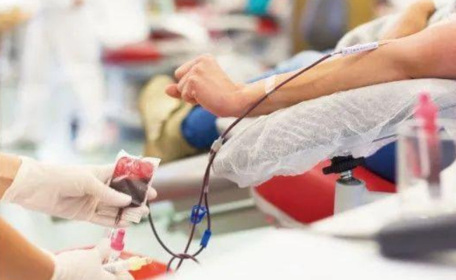 ​全国多地血液库存告急 为什么献血人员减少