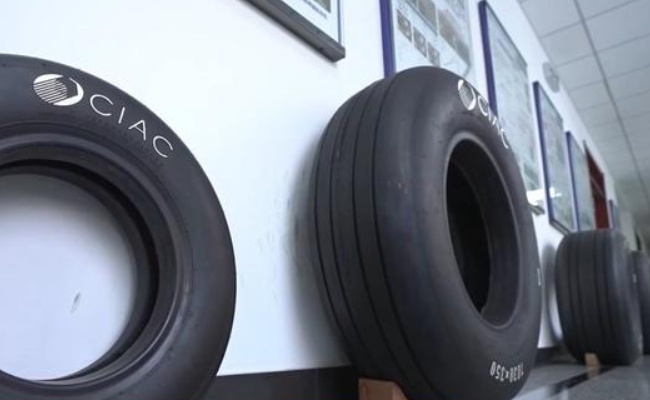 航空轮胎跑出中国“加速度” 仿生合成橡胶是如何炼成的