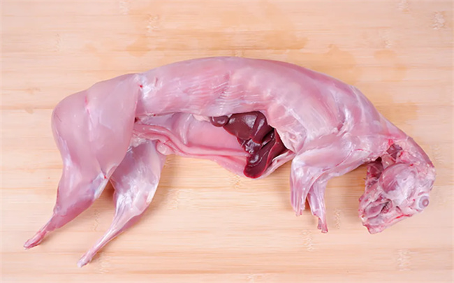 兔肉的功效与作用有哪些 兔肉好吃吗