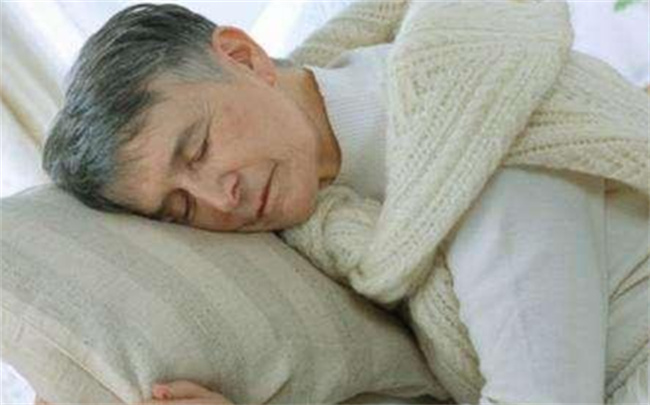 ​哪个时间入睡对血管最友好 晚上血液循环会比早上快吗