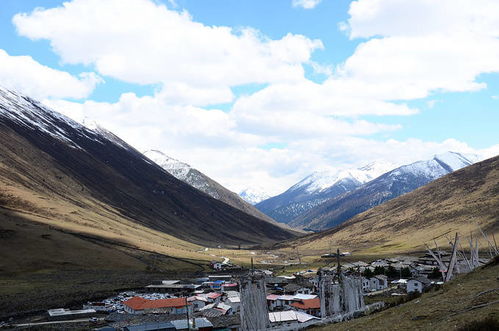 川西自驾三日游 最美乡村古镇甲居藏寨,天堂般的原始村庄莫斯卡,免费耍雪巴郎山