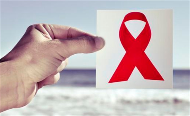 艾滋病已是可防可控可治的慢性病了吗