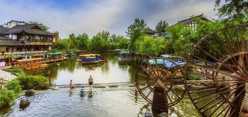 这里有适合短途旅游的景点 玩乐在蓉城
