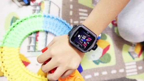 华为儿童手表 3X 九重AI定位 4G高清通话,孩子最酷的新年礼物