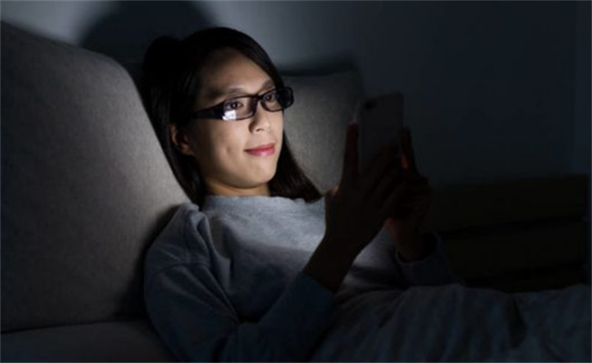手机成瘾,影响,睡眠质量
