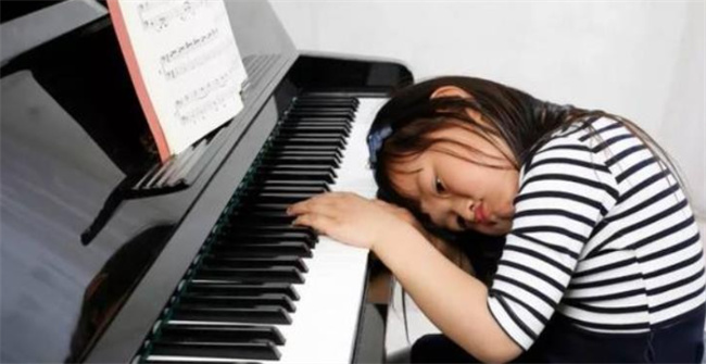孩子学钢琴学了两年不想学了怎么办