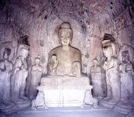 龙门石窟最大的佛像是什么大佛(龙门石窟最大的佛像是什么大佛是谁命令修建的)