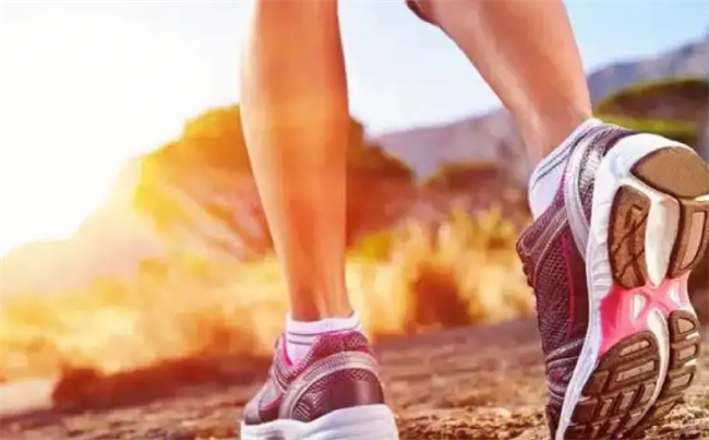 ​早上空腹跑步有益身体吗，早晨空腹慢跑对身体有啥影响