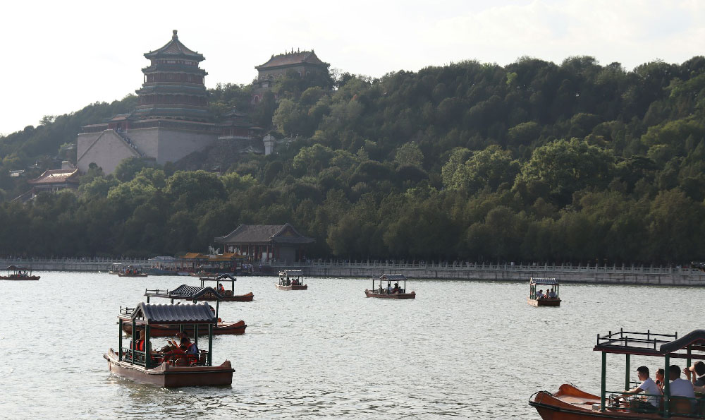 春节好玩又不贵的城市（2024年值得一去的旅行目的地）